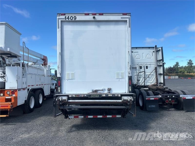 Hino 268 ボックスボディー、ウイング、箱車