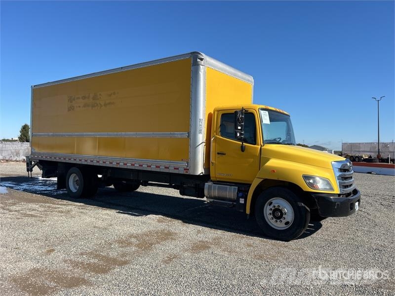 Hino 268 탑차 트럭
