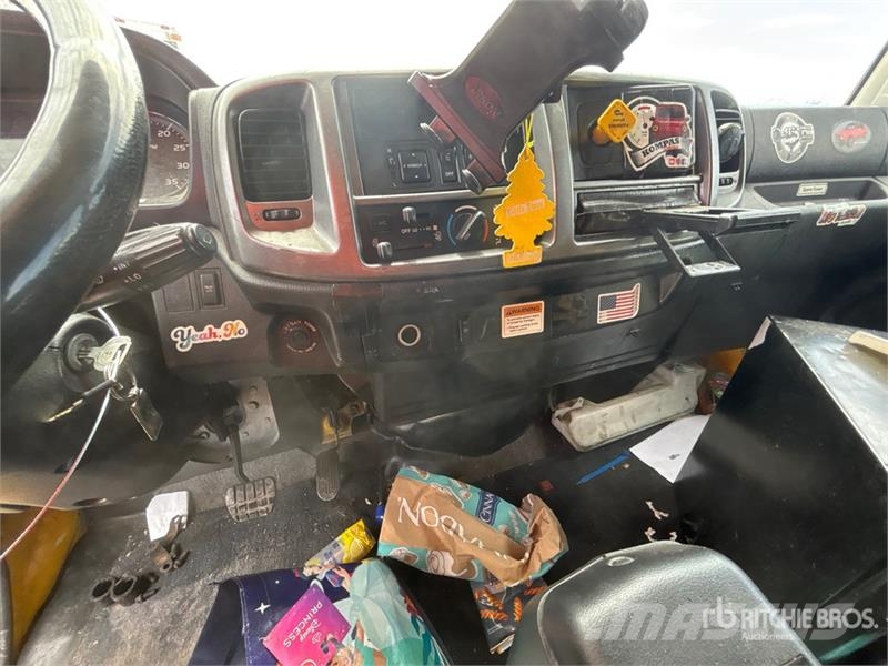 Hino 268 Skříňová nástavba