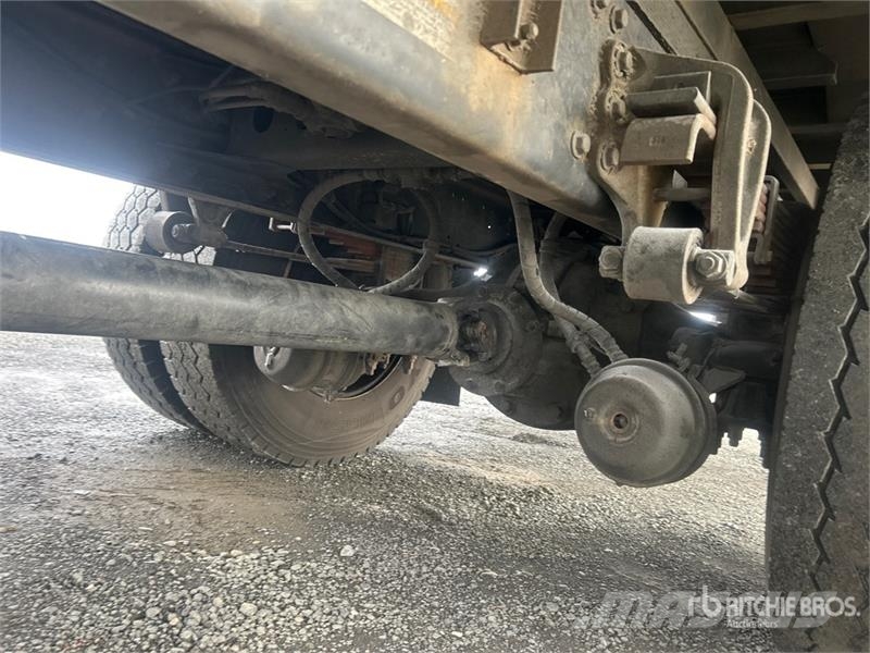 Hino 268 탑차 트럭