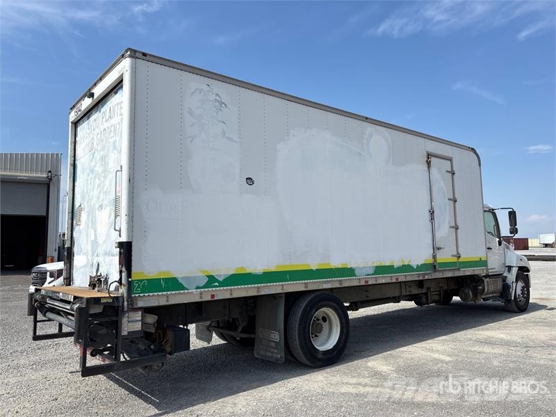 Hino 268 Kofferaufbau