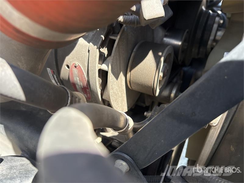 Hino 268 탑차 트럭