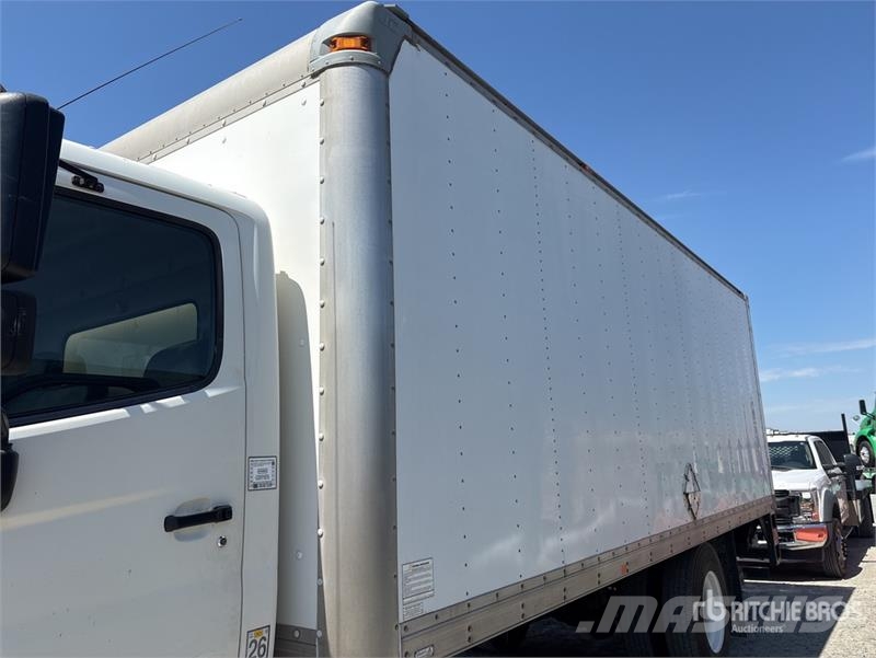 Hino 268 탑차 트럭