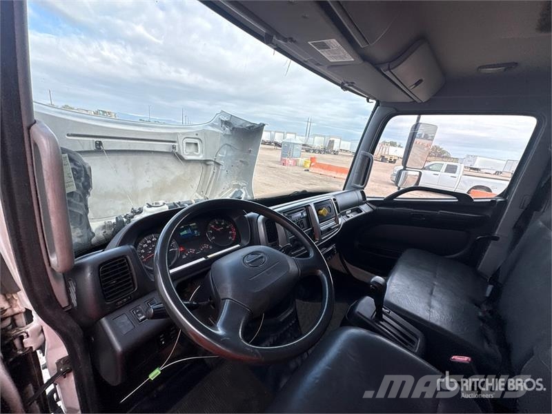 Hino 268 Φορτηγά Ψυγεία