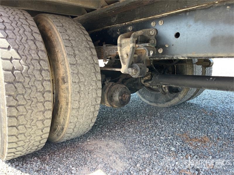 Hino 268 شاحنات بدرجة حرارة قابلة للضبط
