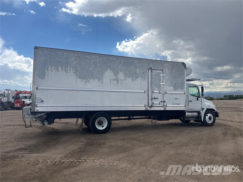 Hino 268 شاحنات بدرجة حرارة قابلة للضبط
