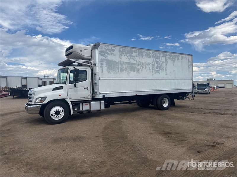 Hino 268 شاحنات بدرجة حرارة قابلة للضبط