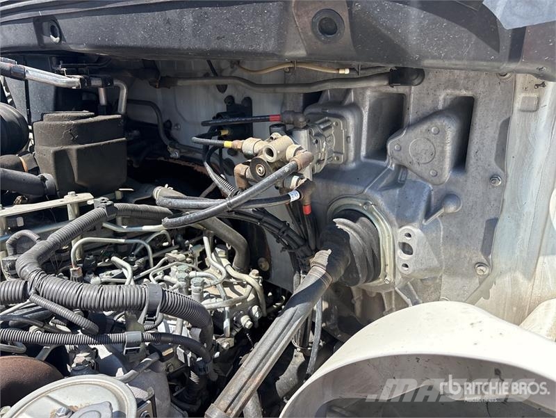 Hino 268 탑차 트럭