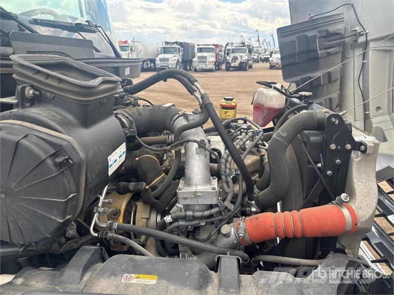 Hino 268 شاحنات بدرجة حرارة قابلة للضبط