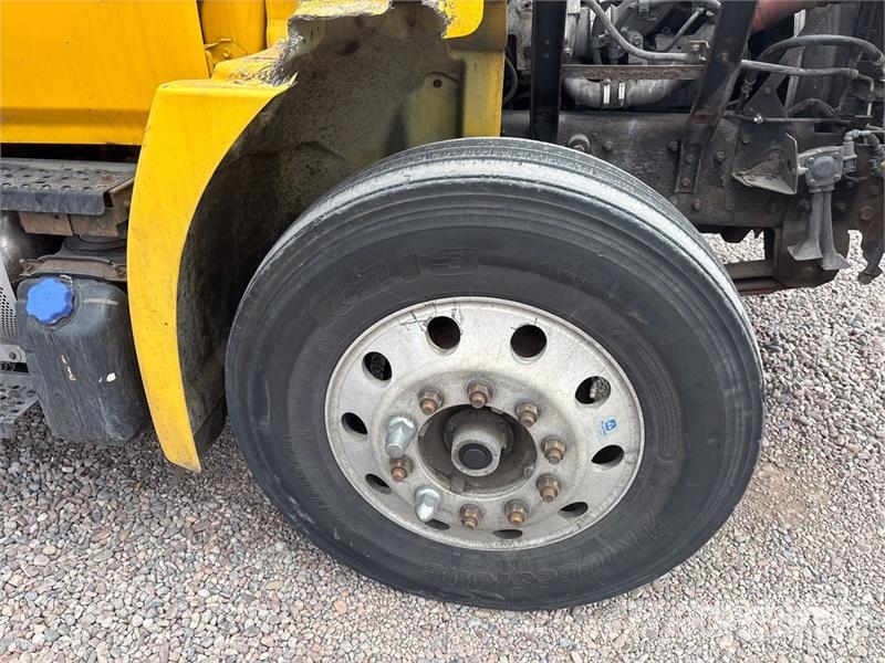 Hino 268 Skříňová nástavba