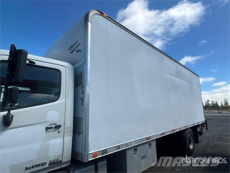 Hino 268 ボックスボディー、ウイング、箱車