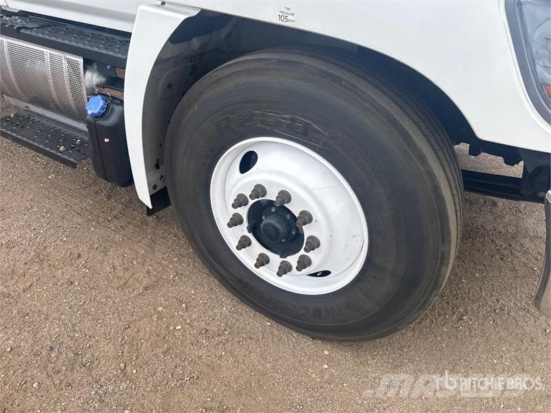 Hino 268 شاحنات بدرجة حرارة قابلة للضبط