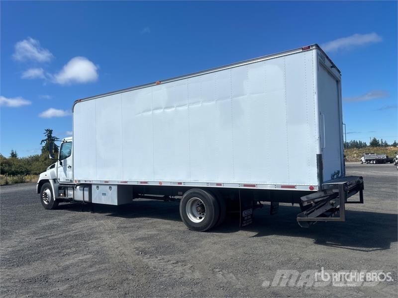 Hino 268 ボックスボディー、ウイング、箱車