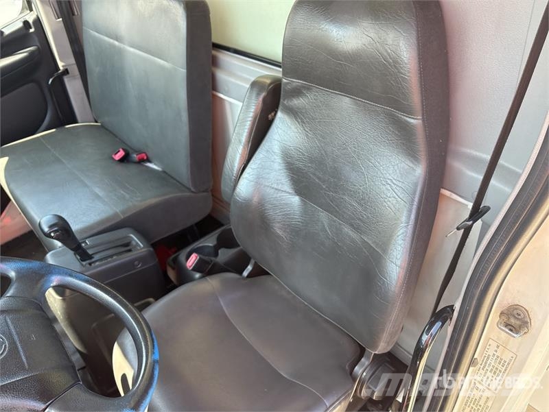 Hino 268 탑차 트럭