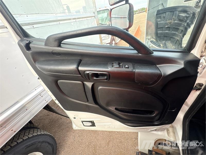 Hino 268 Φορτηγά Ψυγεία