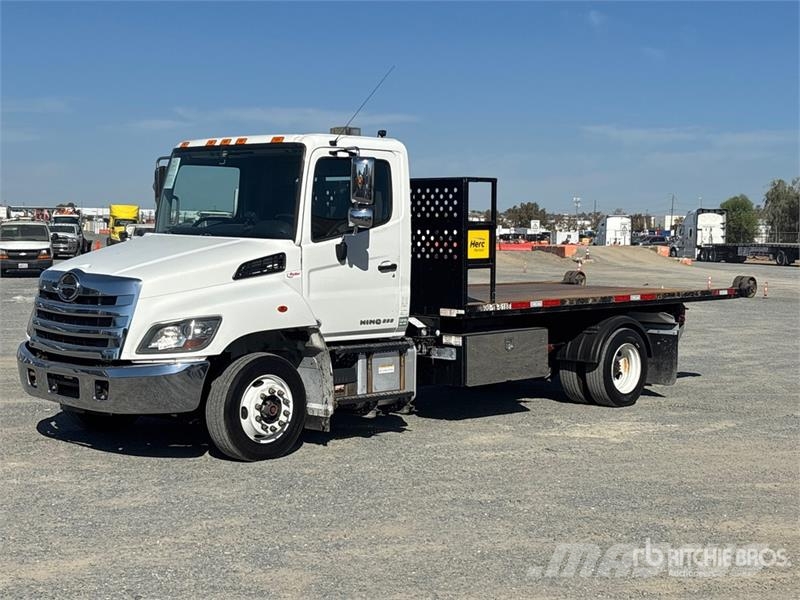 Hino 268 4x2 Flatbed Truck Camiones plataforma