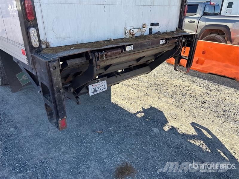 Hino 268A 4x2 Van Truck Camiones caja cerrada