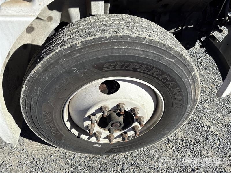 Hino 268A 4x2 Van Truck Camiones caja cerrada