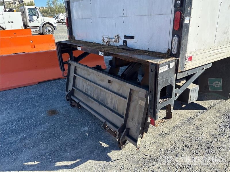Hino 268A 4x2 Van Truck Camiones caja cerrada