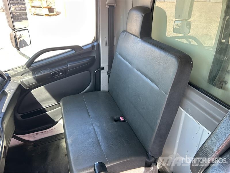 Hino 338 Kravas automašīnas - refrižeratori