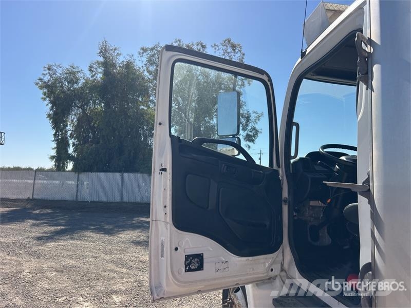 Hino 338 Kravas automašīnas - refrižeratori