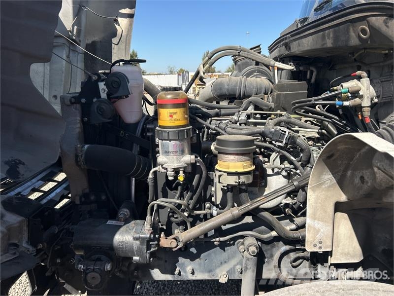 Hino 338 Kravas automašīnas - refrižeratori