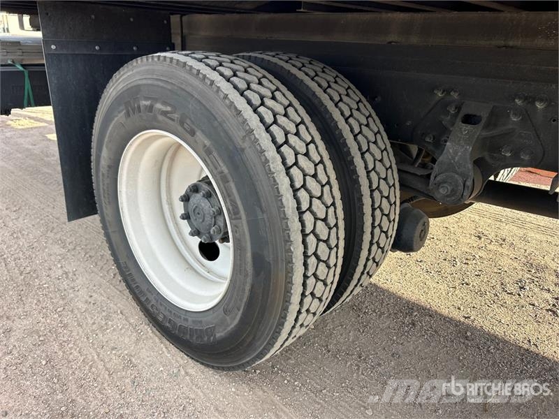 Hino 4x2 Van Truck Tovornjaki zabojniki