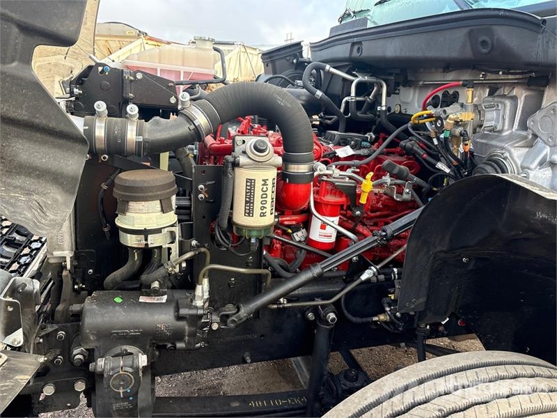 Hino 4x2 Van Truck Camiones con caja de remolque