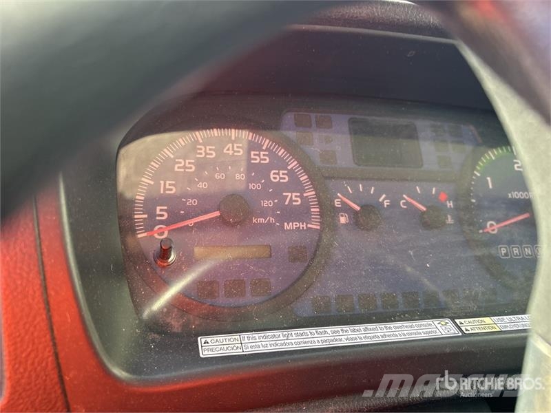 Hino 4x2 Van Truck Camion Fourgon