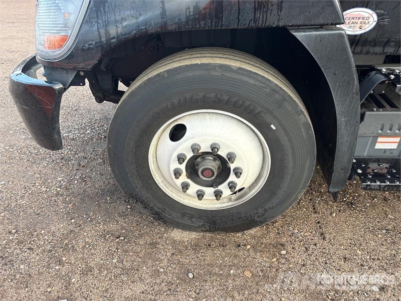 Hino 4x2 Van Truck Camiones con caja de remolque