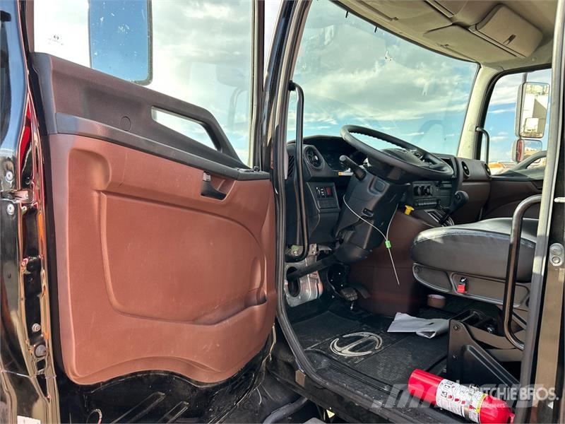 Hino 4x2 Van Truck Tovornjaki zabojniki