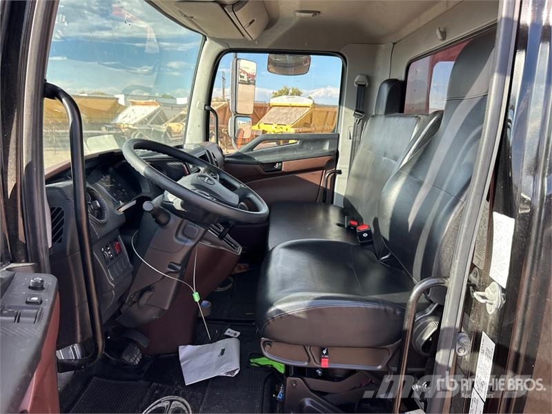 Hino 4x2 Van Truck Tovornjaki zabojniki