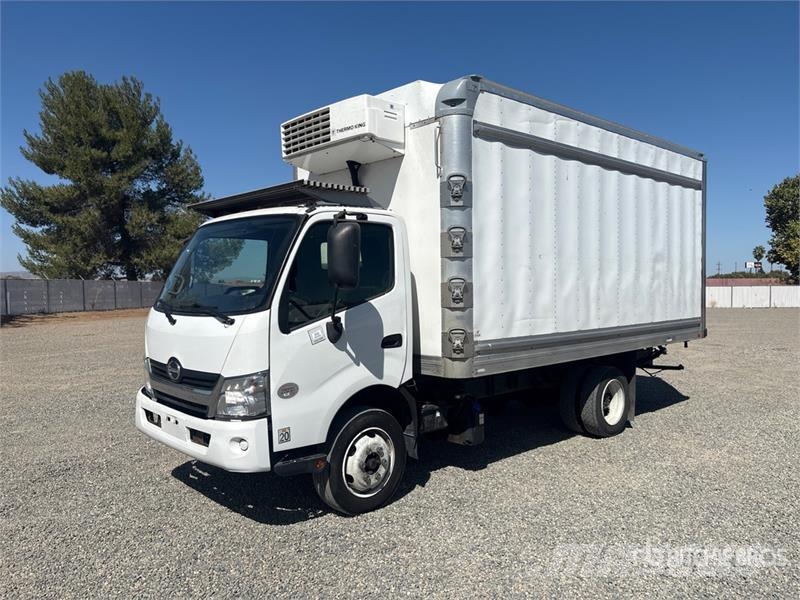 Hino 710 4x2 Refrigerated Truck Kravas automašīnas - refrižeratori