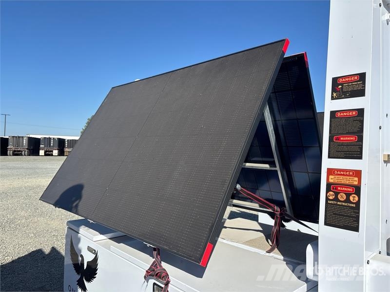 HiSolo Clearview Towers BL2P-G9EHS Solar S/A Secur Építőipar - Egyebek