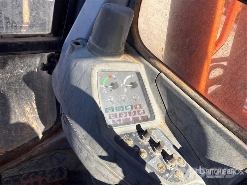 Hitachi EX120-5 Rupsgraafmachines