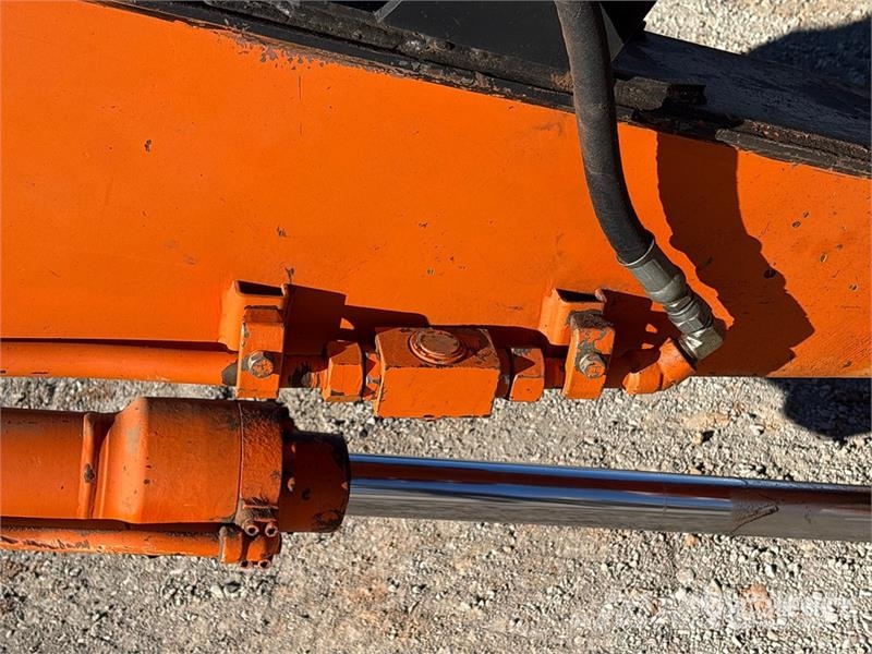 Hitachi EX120-5 Rupsgraafmachines