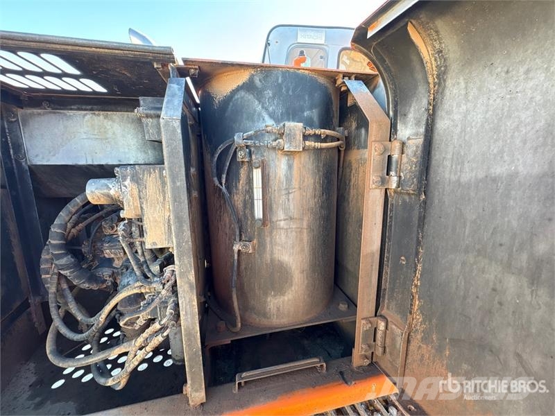 Hitachi EX120-5 Rupsgraafmachines