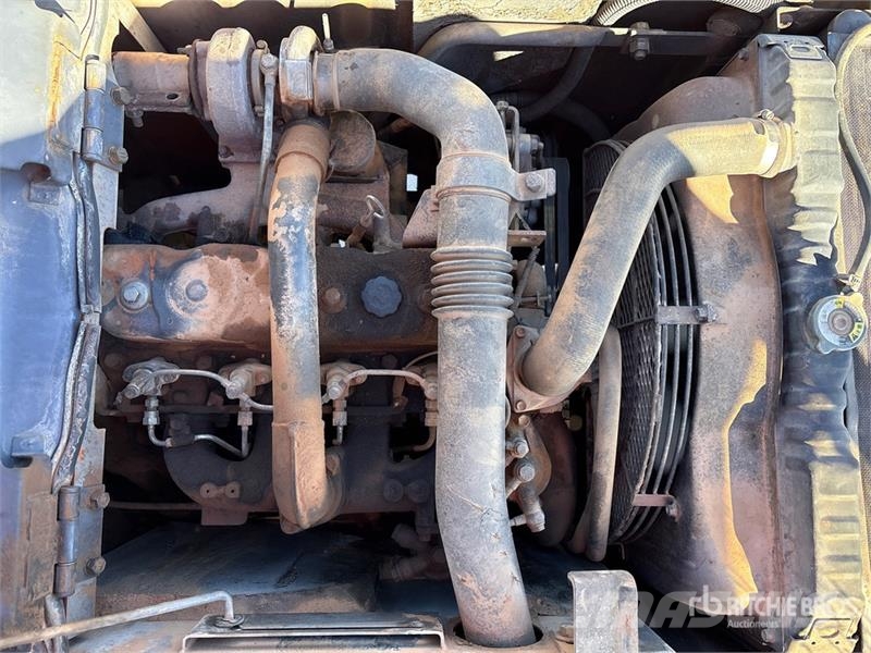 Hitachi EX120-5 Rupsgraafmachines