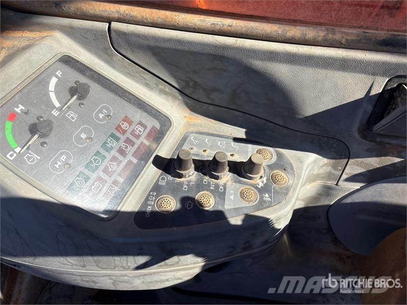 Hitachi EX120-5 Rupsgraafmachines