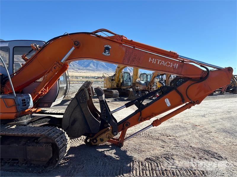 Hitachi EX120-5 Rupsgraafmachines