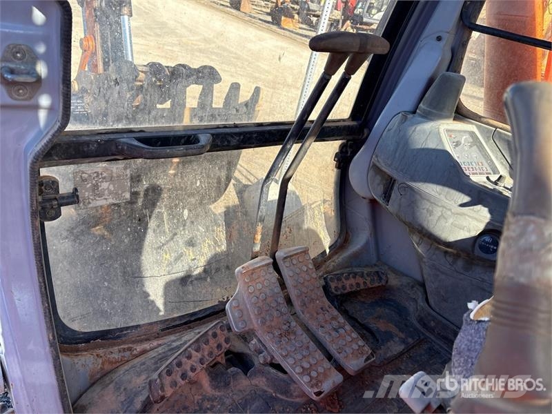 Hitachi EX120-5 Rupsgraafmachines