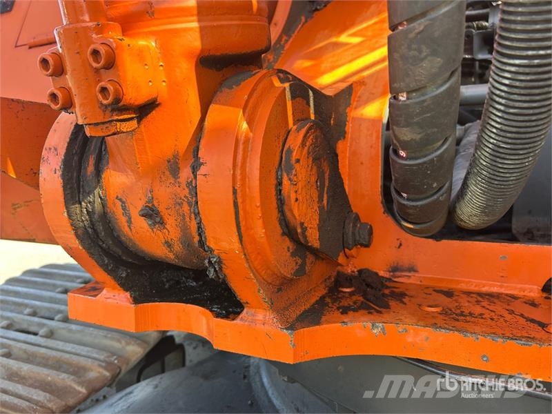 Hitachi EX450LC-5 Crawler excavators