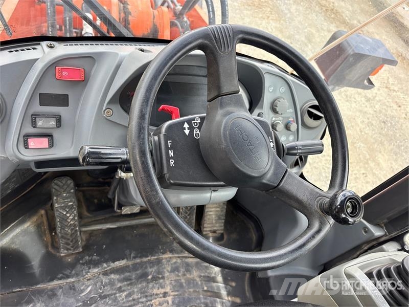 Hitachi ZW180-6 Wheel Loader Pyöräkuormaajat