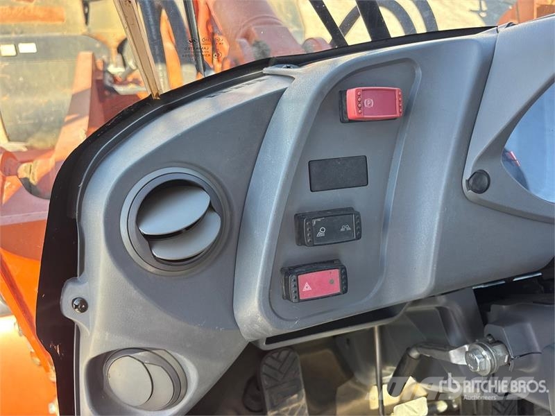 Hitachi ZW180-6 Wheel Loader Pyöräkuormaajat