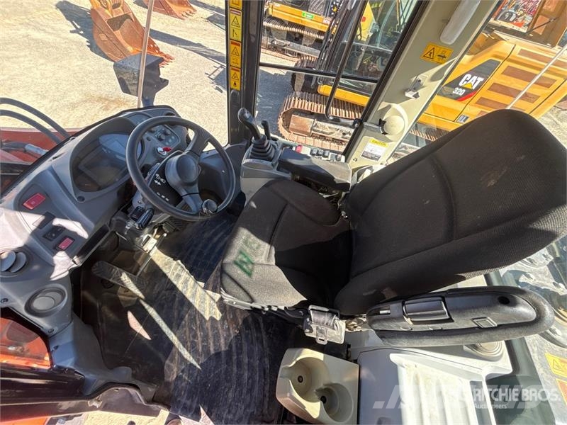 Hitachi ZW180-6 Wheel Loader Pyöräkuormaajat