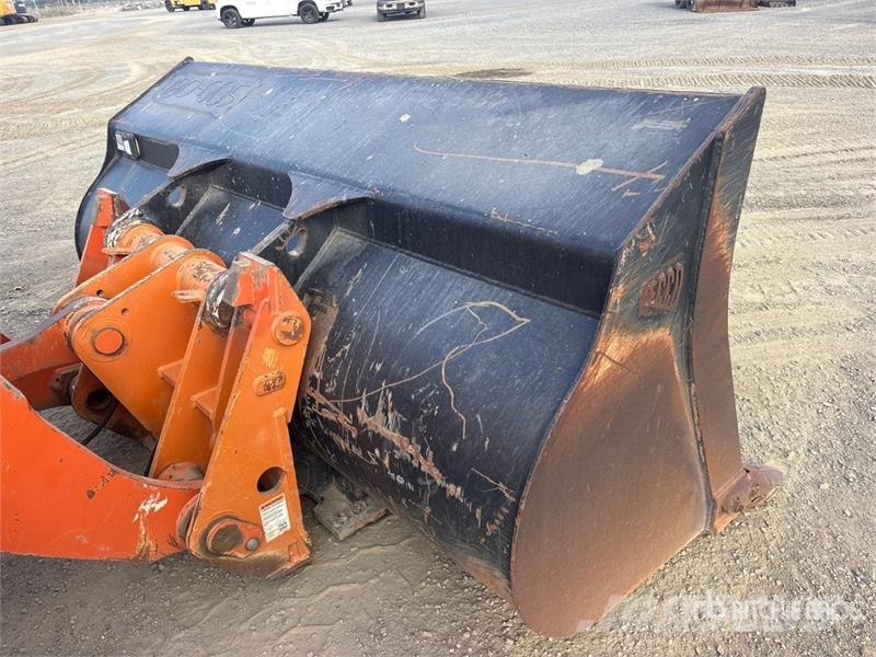 Hitachi ZW180-6 Wheel Loader Pyöräkuormaajat