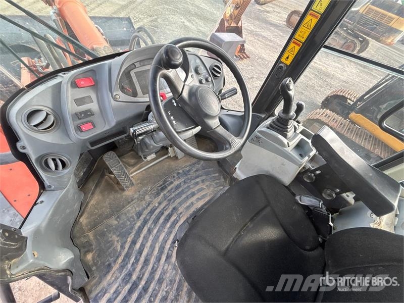 Hitachi ZW180-6 Wheel Loader Pyöräkuormaajat