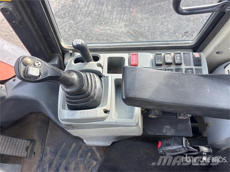 Hitachi ZW180-6 Wheel Loader Pyöräkuormaajat