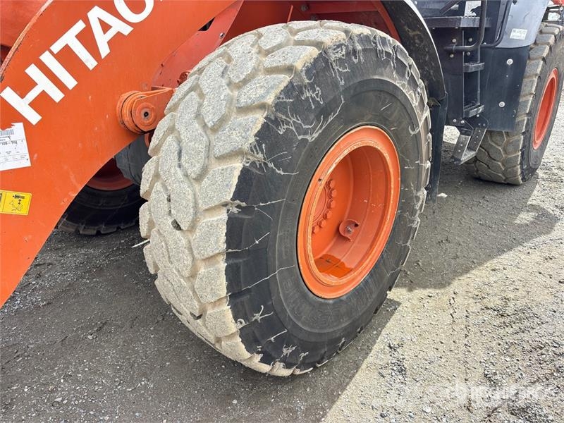 Hitachi ZW180-6 Wheel Loader Pyöräkuormaajat
