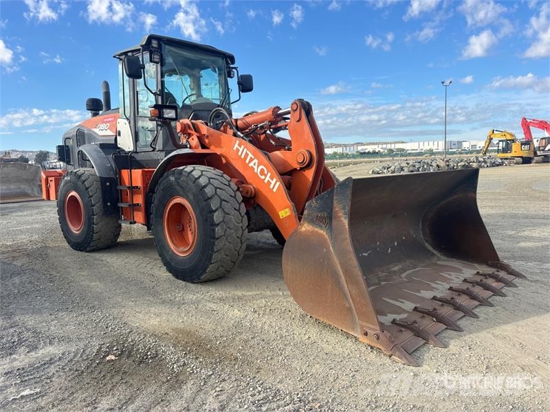 Hitachi ZW180-6 Wheel Loader Pyöräkuormaajat